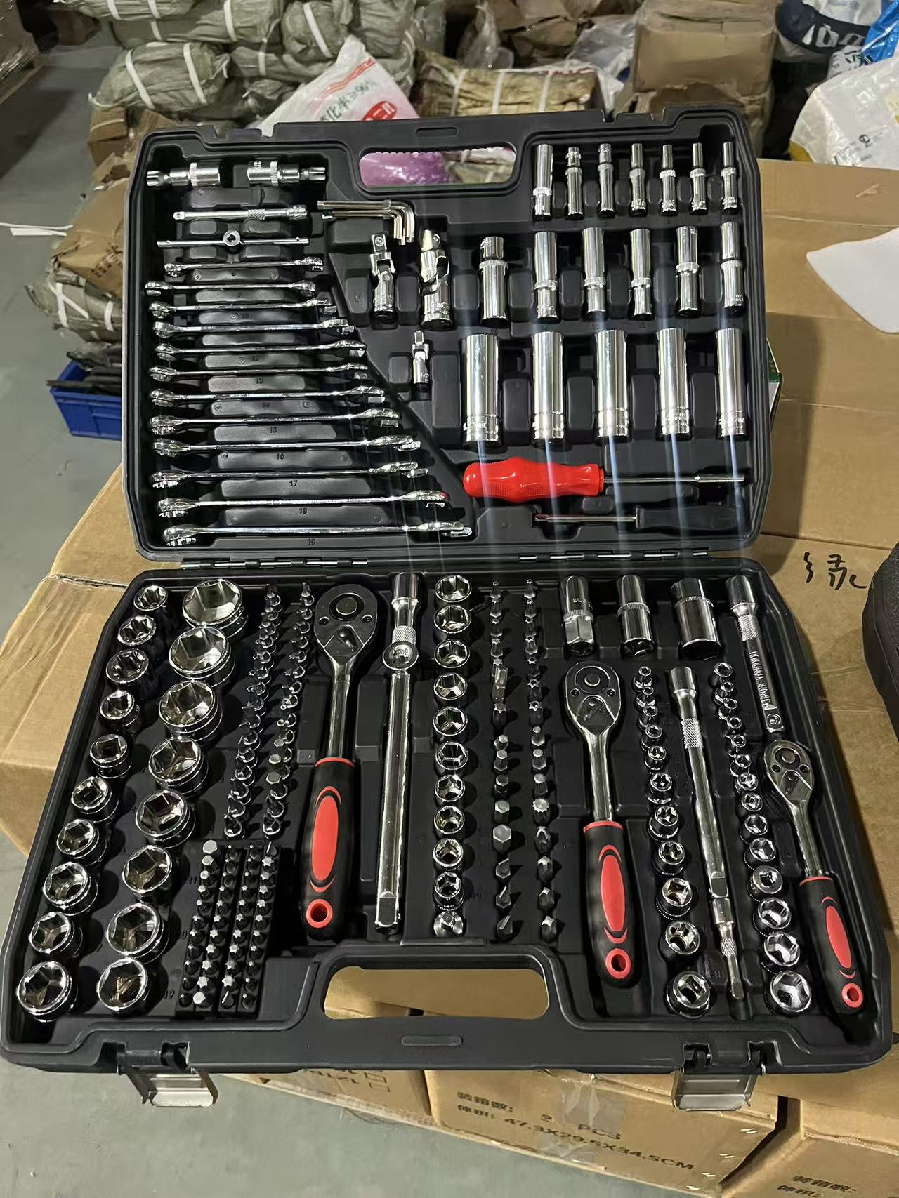 Gardening Tool Diy - 216-teiliges DIY Auto-Reparatur-Werkzeugset Handkraftbetriebener Ratschenschlüsselsatz OEM
